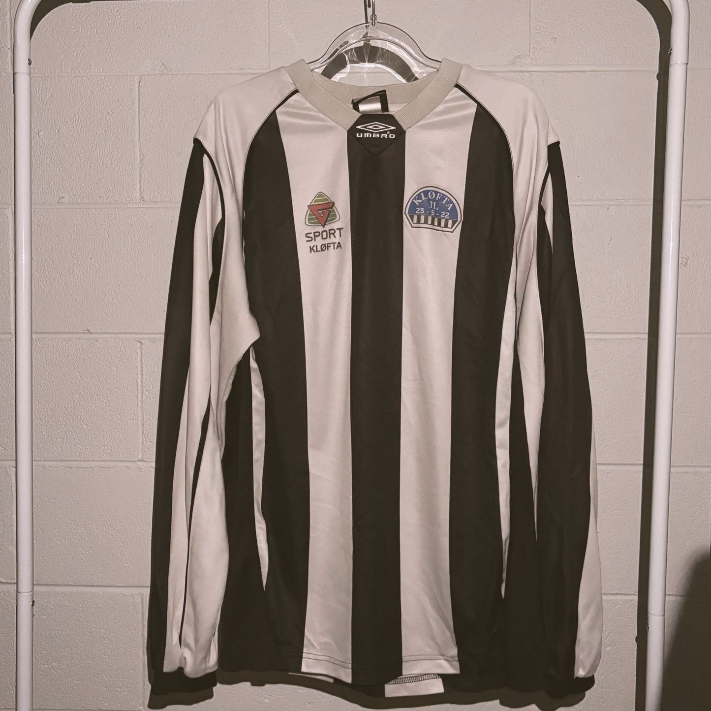 Klofta IL circa. 2000s Home Kit - Size L