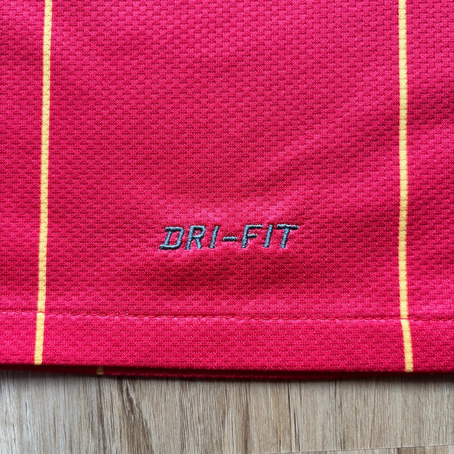 Vietnam 2010/11 Home Kit - Size M