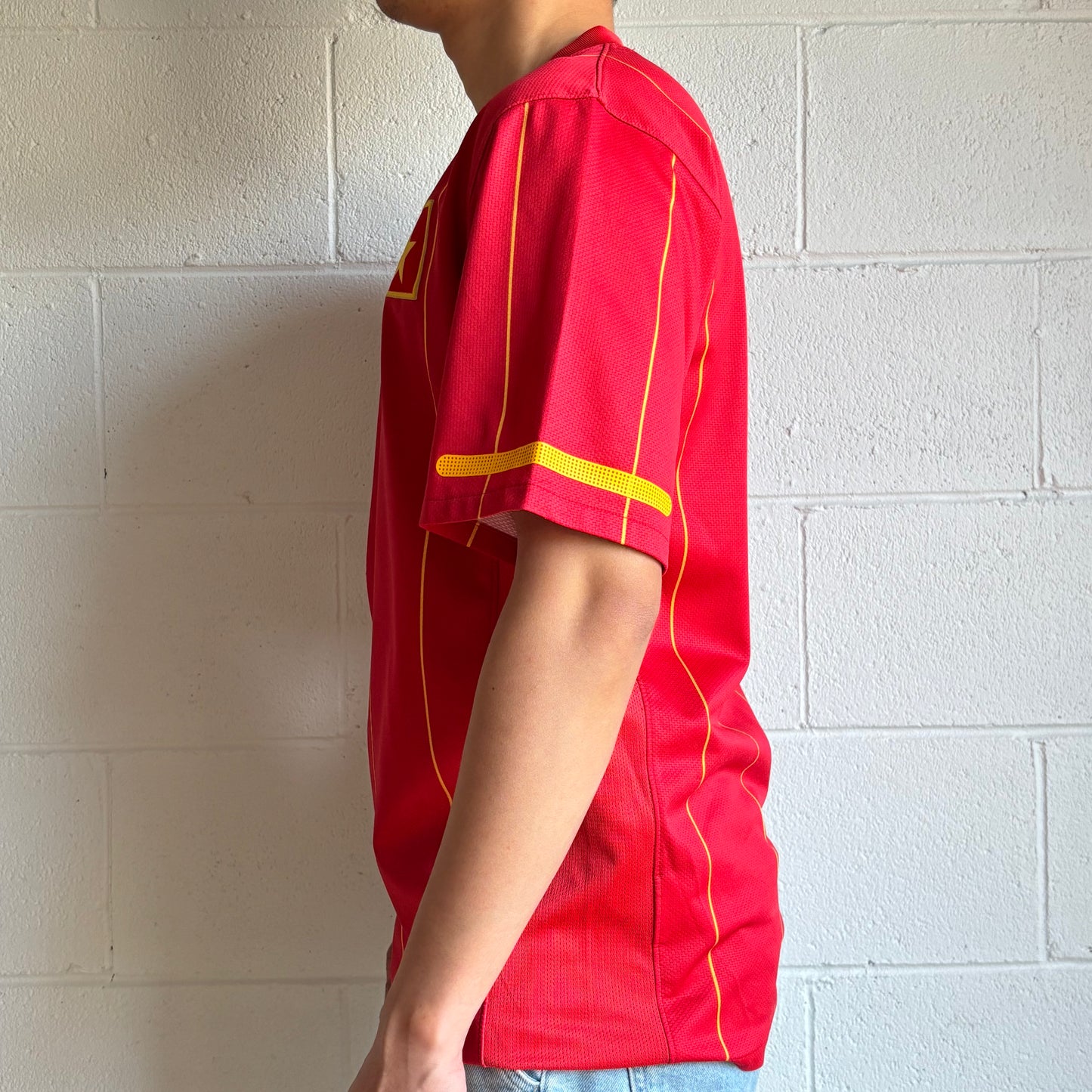 Vietnam 2010/11 Home Kit - Size M